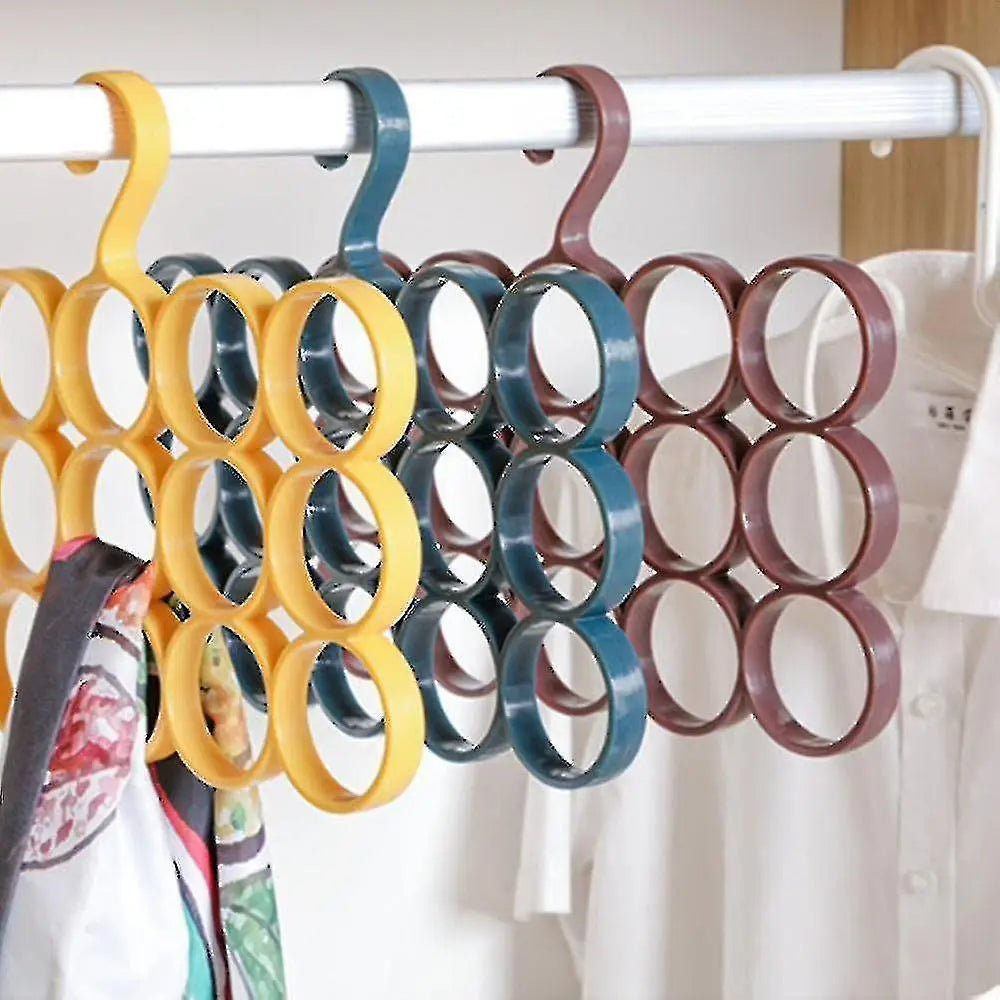 15 Circle Plastic Ring Hanger
