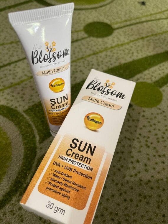 Blossom Matte Sun Cream