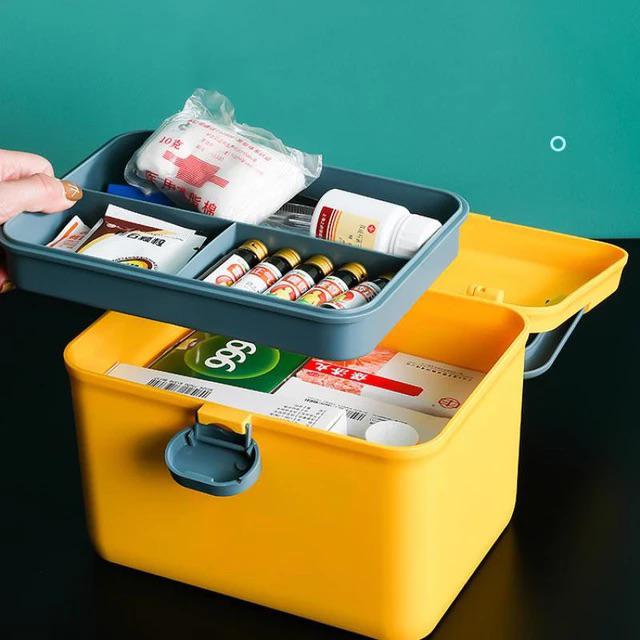 Double-layered portable handle medicine storage box